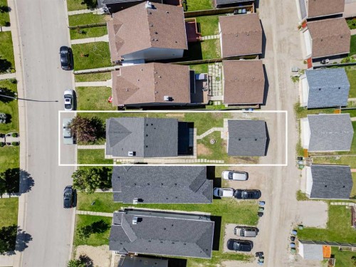 28 Saddlebrook Gardens Ne, Calgary, AB 