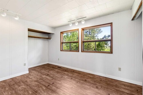254063 480 Township, Millet, AB - Indoor Photo Showing Other Room