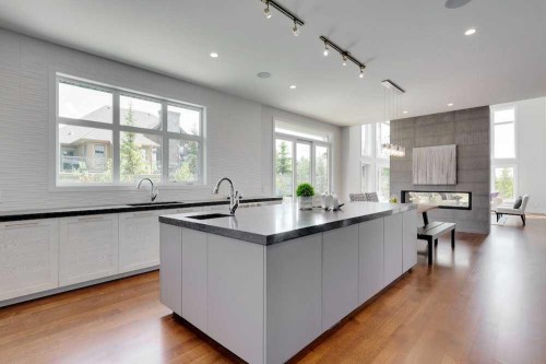 3 Wexford Bay Sw, Calgary, AB 