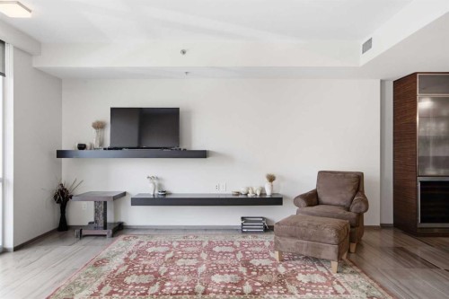 1702-108 9 Avenue Sw, Calgary, AB - Indoor With Fireplace