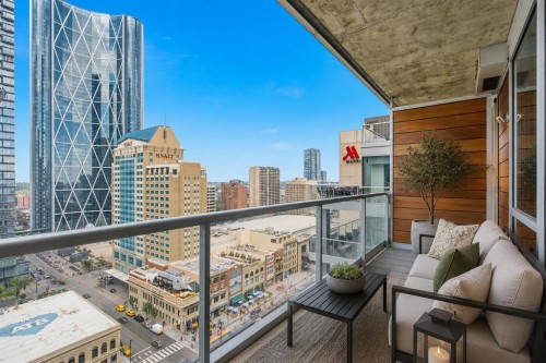 1702-108 9 Avenue Sw, Calgary, AB - Outdoor With Balcony With Exterior