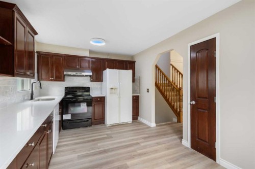 68 Scenic Acres Drive Nw, Calgary, AB 