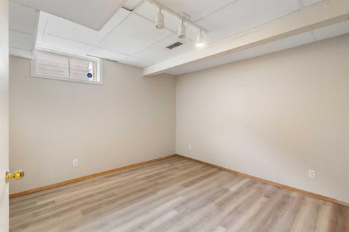 68 Scenic Acres Drive Nw, Calgary, AB 