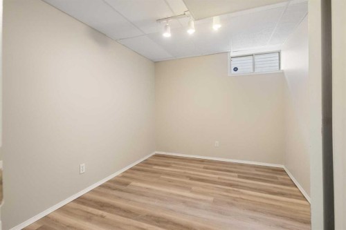 68 Scenic Acres Drive Nw, Calgary, AB 