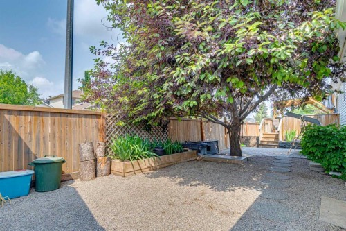 336 Coventry Close Ne, Calgary, AB 