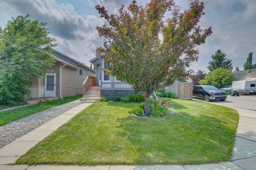 336 Coventry Close Ne, Calgary, AB 