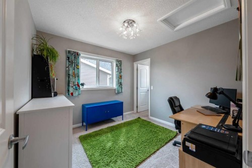64 Sunrise Terrace, Cochrane, AB - Indoor Photo Showing Office