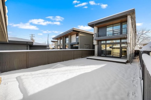 3D Willow Crescent Sw, Calgary, AB 