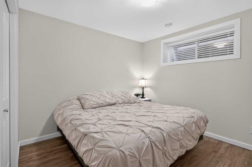 367 Mahogany Terrace Se, Calgary, AB - Indoor Photo Showing Bedroom