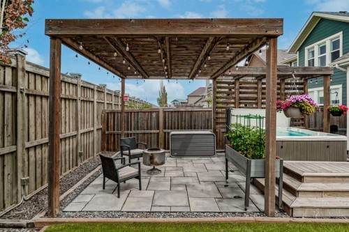 367 Mahogany Terrace Se, Calgary, AB - Outdoor