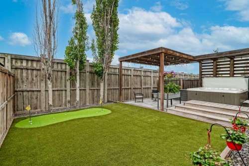 367 Mahogany Terrace Se, Calgary, AB - Outdoor