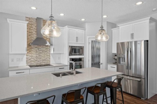 367 Mahogany Terrace Se, Calgary, AB - Indoor Photo Showing Kitchen With Double Sink With Upgraded Kitchen