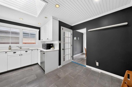 4819 Vanguard Road Nw, Calgary, AB 