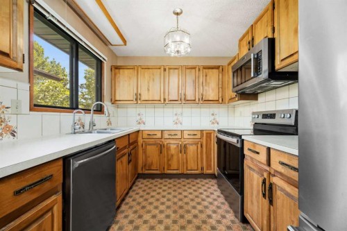 80 Macewan Drive Nw, Calgary, AB 