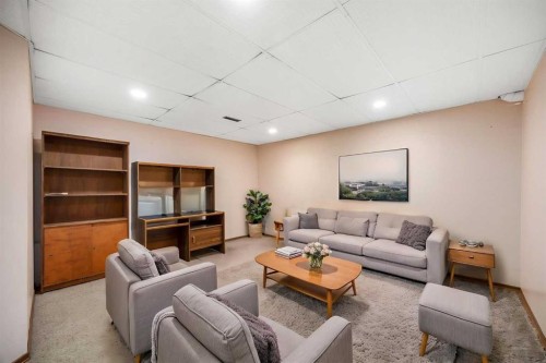 80 Macewan Drive Nw, Calgary, AB 