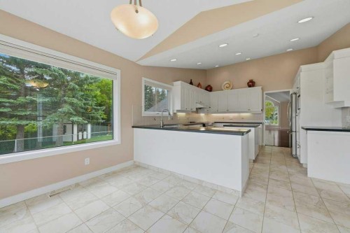 22 Varsity Estates Close Nw, Calgary, AB 