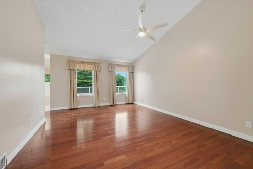 22 Varsity Estates Close Nw, Calgary, AB 