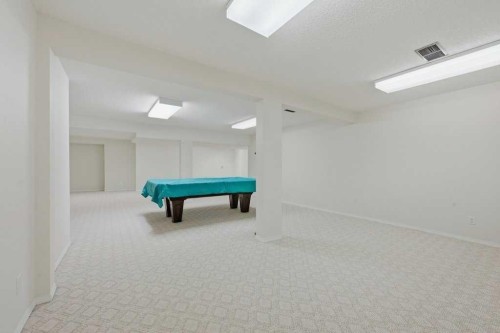 22 Varsity Estates Close Nw, Calgary, AB 