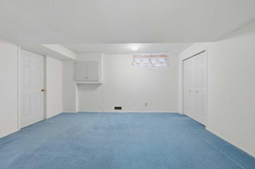22 Varsity Estates Close Nw, Calgary, AB 