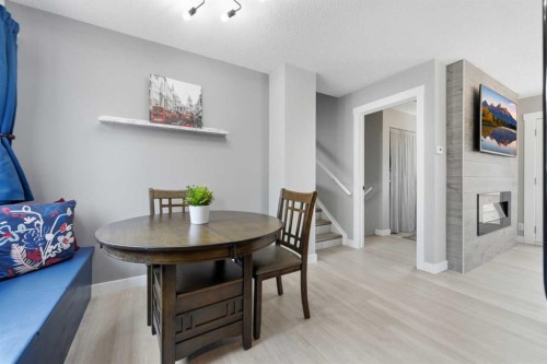 55 Sunbank Road Se, Calgary, AB - Indoor Photo Showing Dining Room