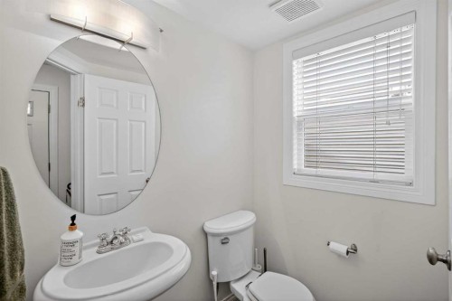 4421 Quentin Court Sw, Calgary, AB 