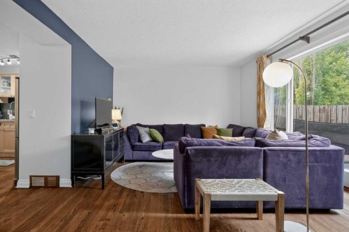 4421 Quentin Court Sw, Calgary, AB 