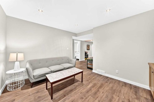 383 Edgebrook Rise Nw, Calgary, AB 