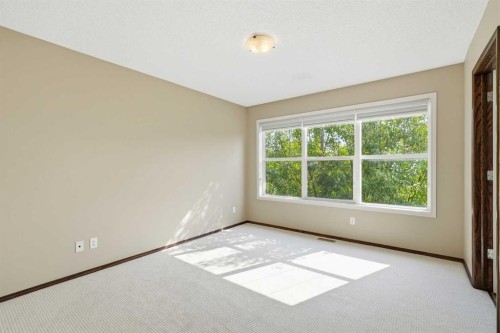 258 Cranberry Place Se, Calgary, AB - Indoor Photo Showing Other Room
