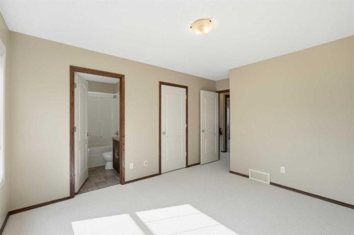 258 Cranberry Place Se, Calgary, AB - Indoor Photo Showing Other Room