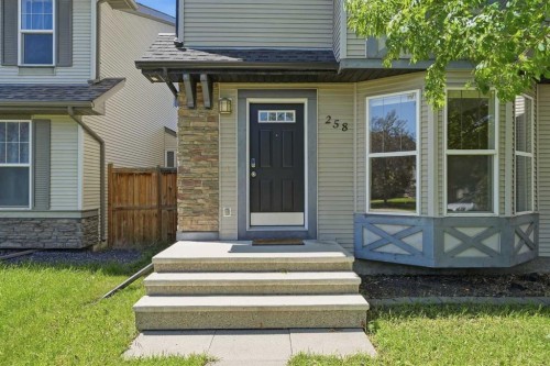 258 Cranberry Place Se, Calgary, AB - Outdoor With Exterior