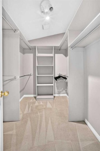 311 Royal Crest Bay Nw, Calgary, AB - Indoor With Storage