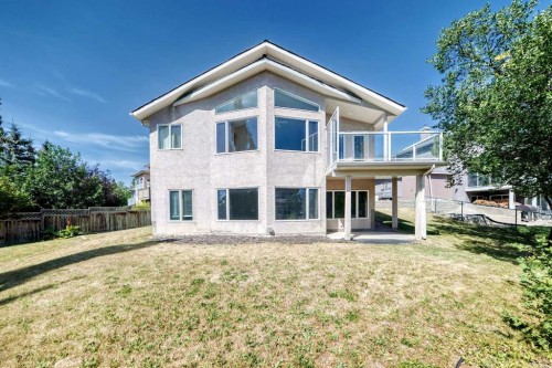 311 Royal Crest Bay Nw, Calgary, AB - Outdoor With Balcony
