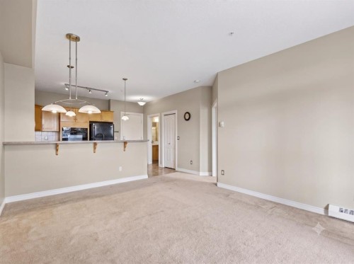 309-3111 34 Avenue Nw, Calgary, AB 