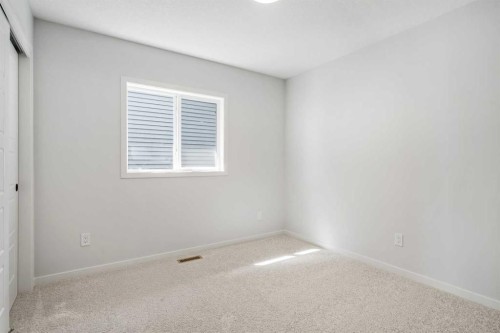 659 Chelsea Pier Run, Chestermere, AB - Indoor Photo Showing Other Room