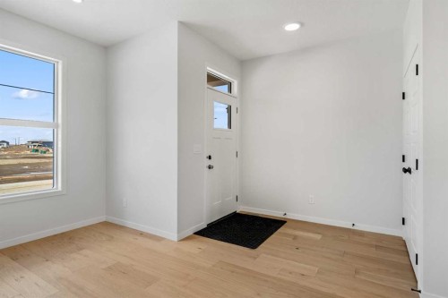 659 Chelsea Pier Run, Chestermere, AB - Indoor Photo Showing Other Room