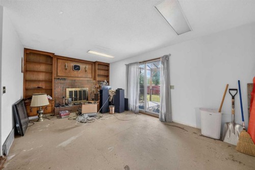 12 Berkley Place Nw, Calgary, AB 