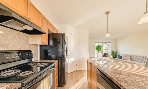 150 Auburn Bay Heights Se, Calgary, AB 