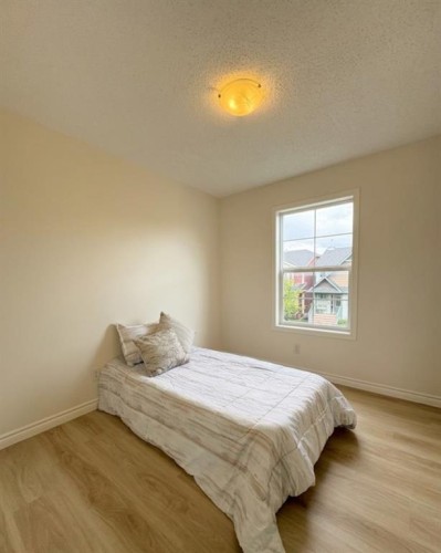150 Auburn Bay Heights Se, Calgary, AB 