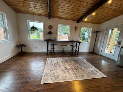 33374 Range Road 55, Rural Mountain View County, AB - Indoor