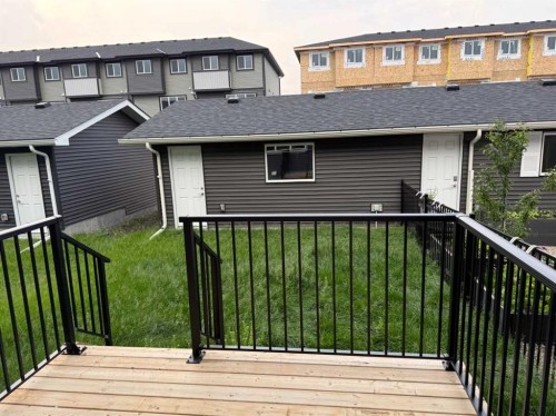 322 Sundown Road, Cochrane, AB 