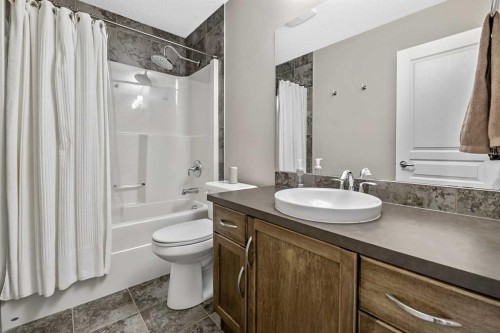 78 Cranberry Avenue Se, Calgary, AB 
