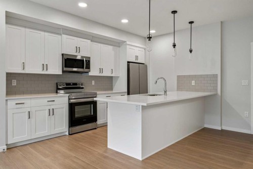 1311-42 Cranbrook Gardens Se, Calgary, AB 