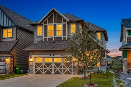 225 Kingsmere Cove SE Airdrie, AB T4A 0S1