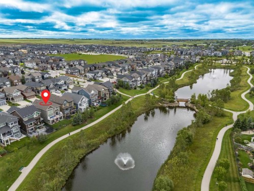 225 Kingsmere Cove Se, Airdrie, AB 