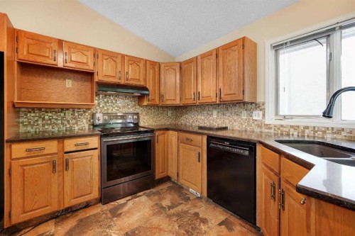 23 Edelweiss Drive Nw, Calgary, AB 