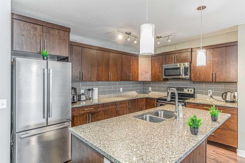 535 Redstone View Ne, Calgary, AB 