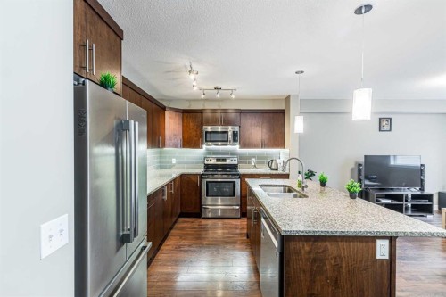 535 Redstone View Ne, Calgary, AB 