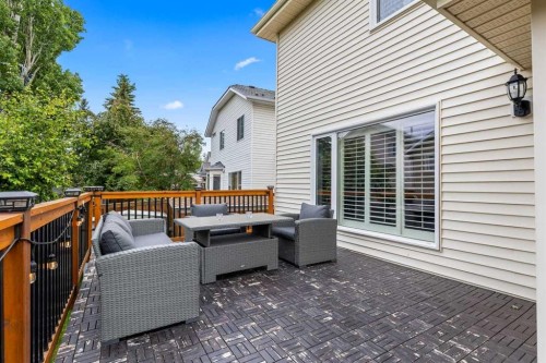 152 Douglas Glen Mews Se, Calgary, AB - Outdoor With Deck Patio Veranda With Exterior