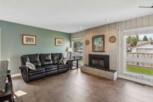 856 Lake Twintree Crescent Se, Calgary, AB 
