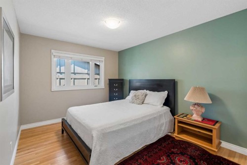 856 Lake Twintree Crescent Se, Calgary, AB 